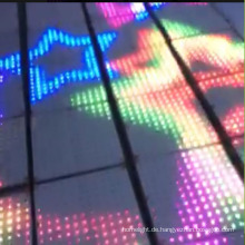 DJ Lighting macht beleuchtete interaktive LED Tanzfläche